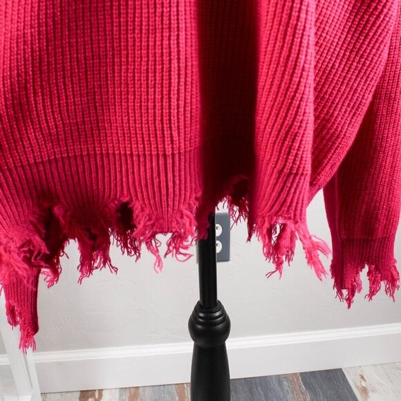 GeeGee Pink Sweater with Fringe Size 1XL - Picture 4 of 7